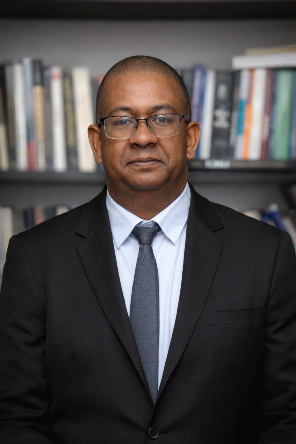 Dr. Vinícius Tomé, advogado em Limeira/SP
